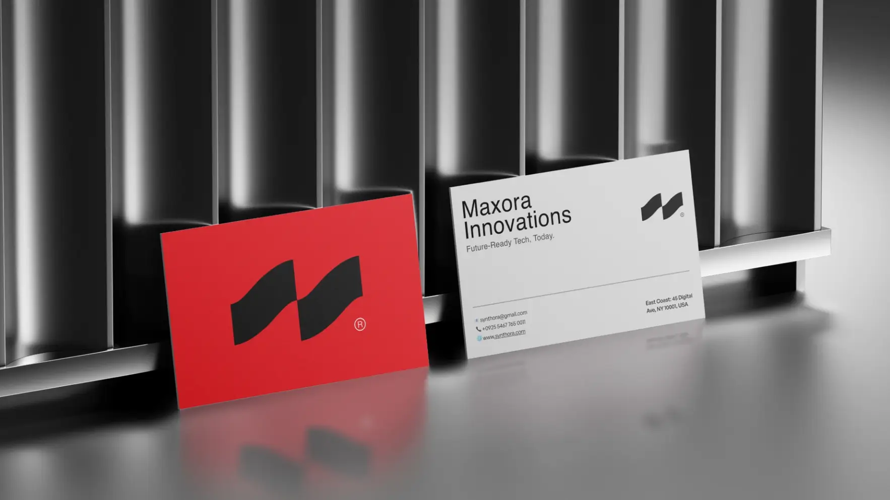 Maxora Logo 4